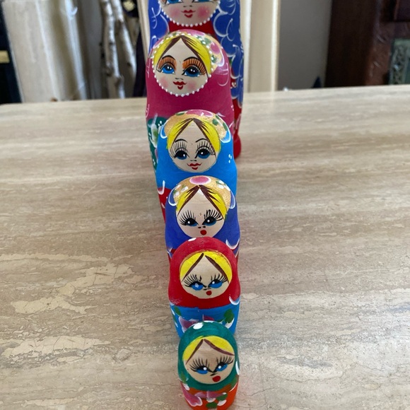 Russian doll Matreshka Wooden Hand Painted - Picture 9 of 10